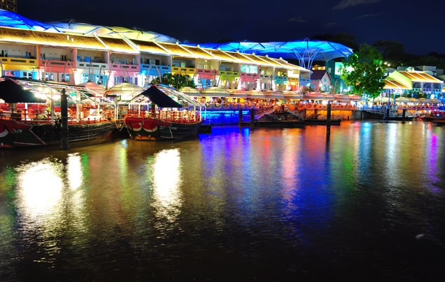 DAY 4: DEPART SINGAPORE