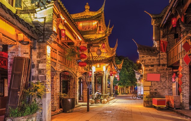 DAY 4: DEPART CHENGDU