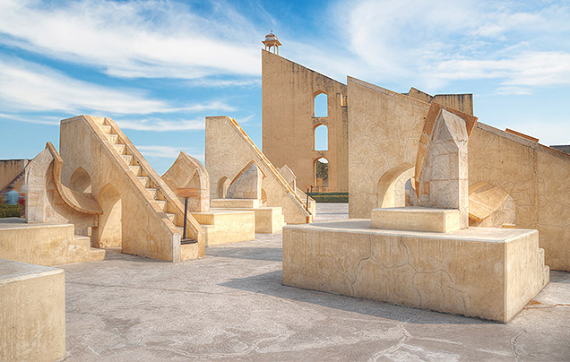 DAY 10: TRAVEL TO JAIPUR