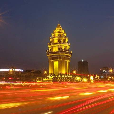 PHNOM PENH BY CYCLO