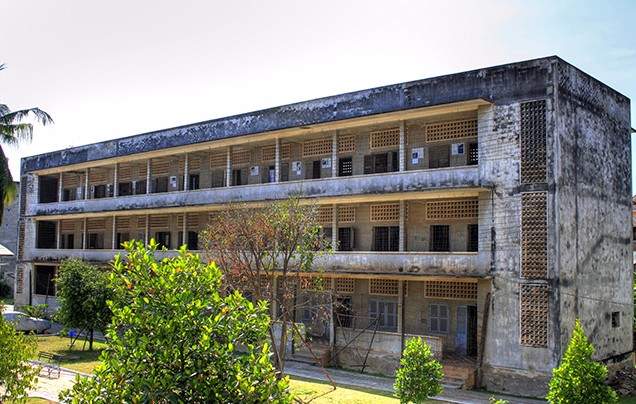 Day 17: Phnom Penh's History