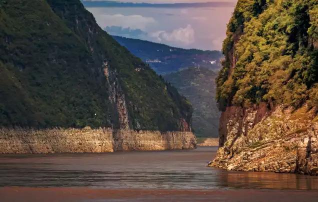 Day 21-22: Yangtze River Cruise