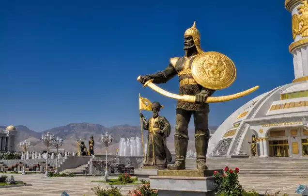 DAY 23: Ashgabat & the Akhal Tekes horses