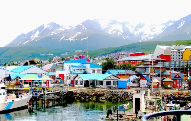 DAY 1: ARRIVE USHUAIA