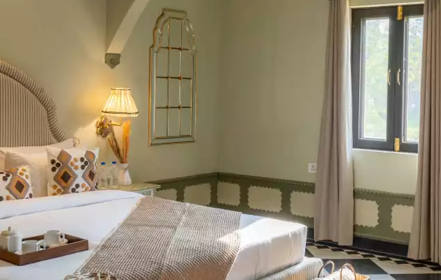 Daulatgarh Resort & Spa 