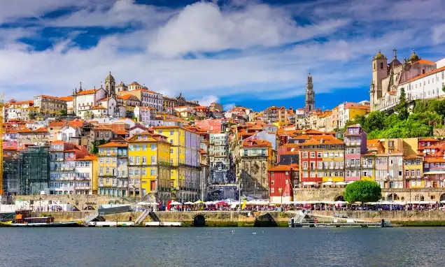 Day 1-2: Arrival in Porto