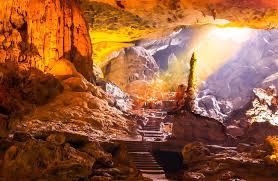 Day 9: Halong Bay - Hue