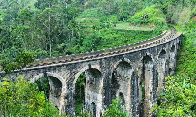 Day 10: Nine Arch Bridge