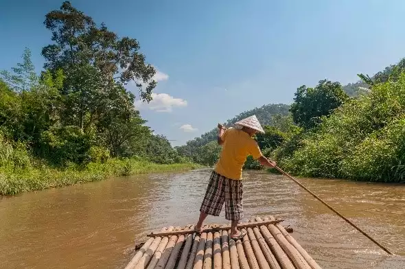 Day 9: Christmas Eve - Bamboo Rafting & Chiang Mai