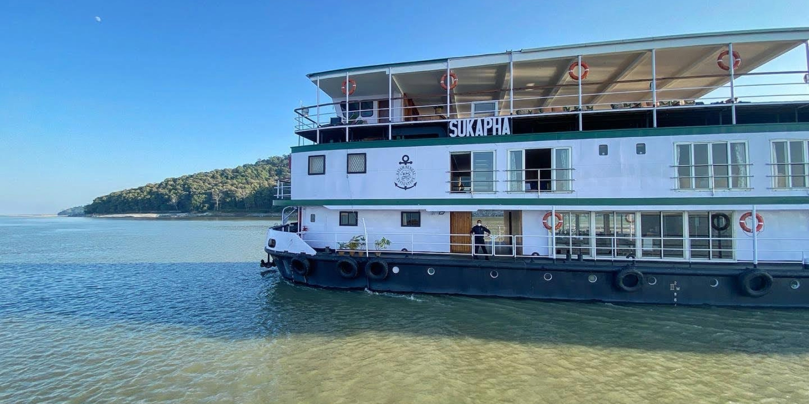  Brahmaputra Cruise