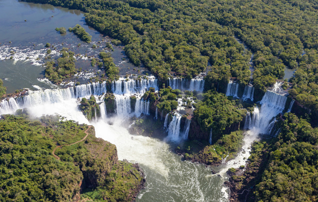 Day 4: Travel to Iguazu