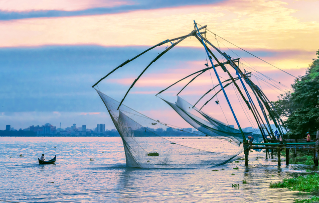 Day 1-2: Fly to Kochi