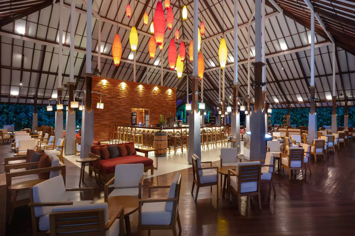 Halaboli Main Bar