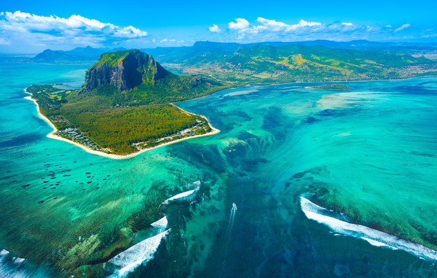 Days 1-2: Fly NZ to Mauritius