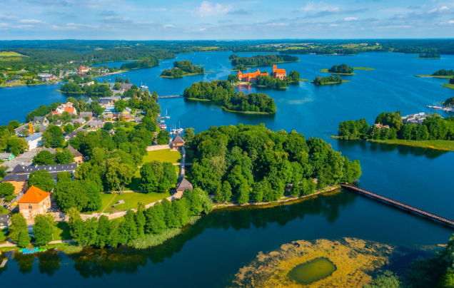 Day 5: Trakai & Lake Galvė