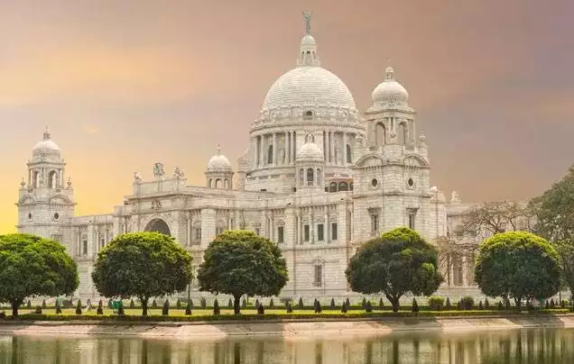 DAYS 1-2: Fly To Kolkata