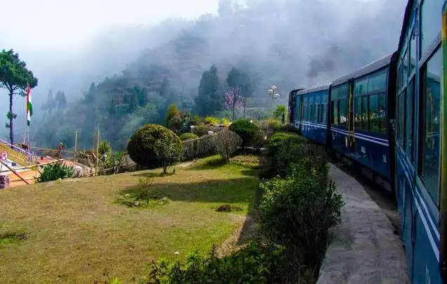 DAY 6: Explore Darjeeling