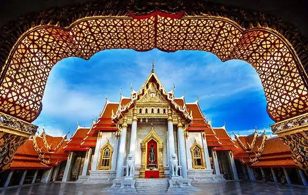 DAYS 1-2: Fly to Bankok