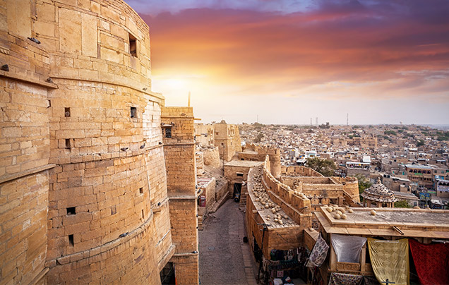 Days 5-6: Discover Jaisalmer